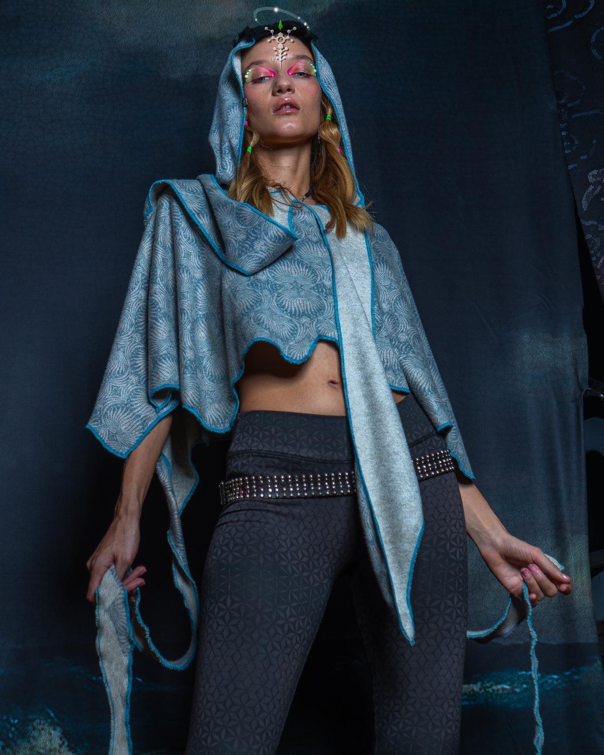 Shall / Soft Warm Knits - MANTA SKUNK SQWID - Yacxilan Artwear