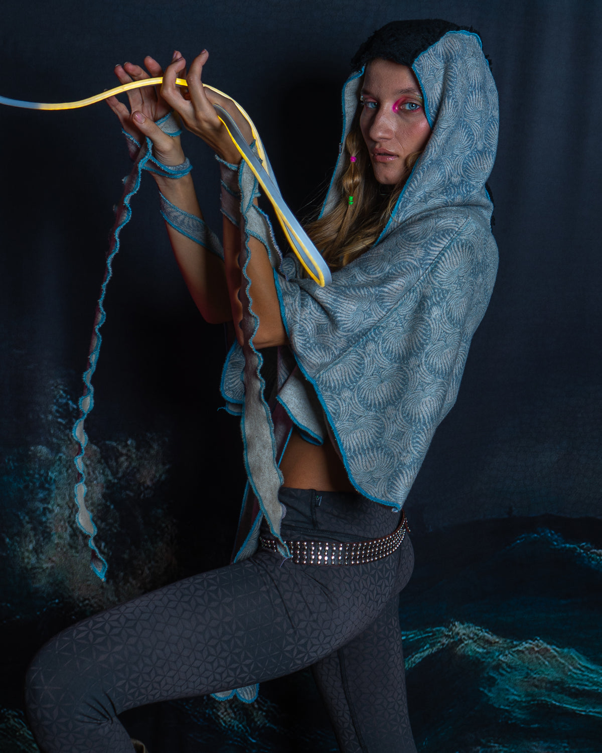Shall / Knits - Manta Skunk Sqwid - LEAVES