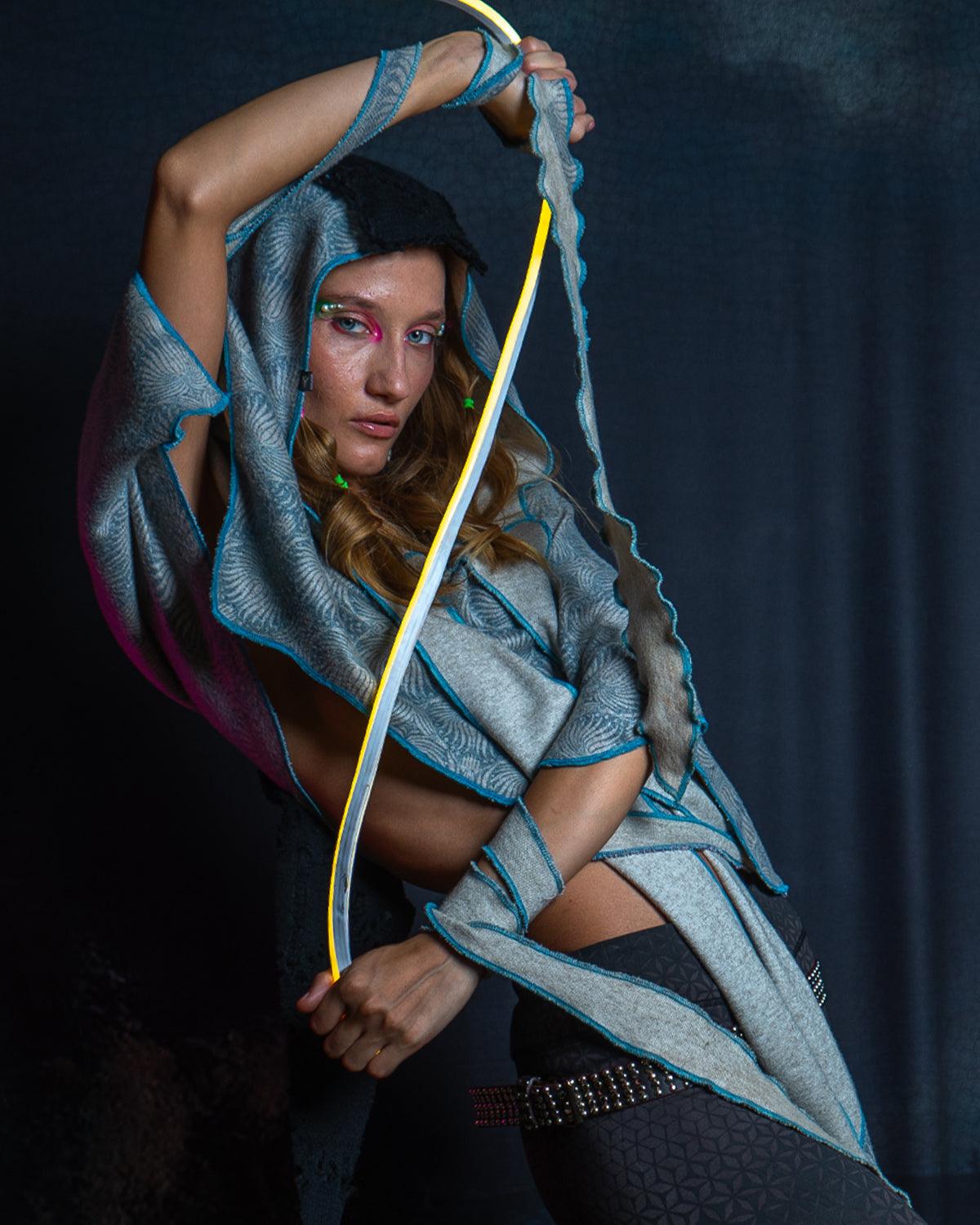 Shall / Soft Warm Knits - MANTA SKUNK SQWID - Yacxilan Artwear