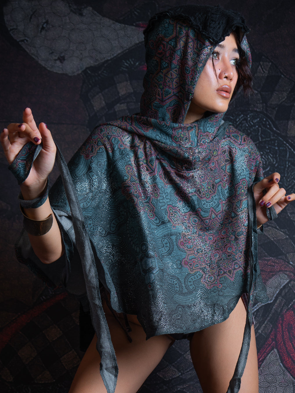 Shawl / Knits - Manta Skunk Sqwid - ATLANTIS Silverdots