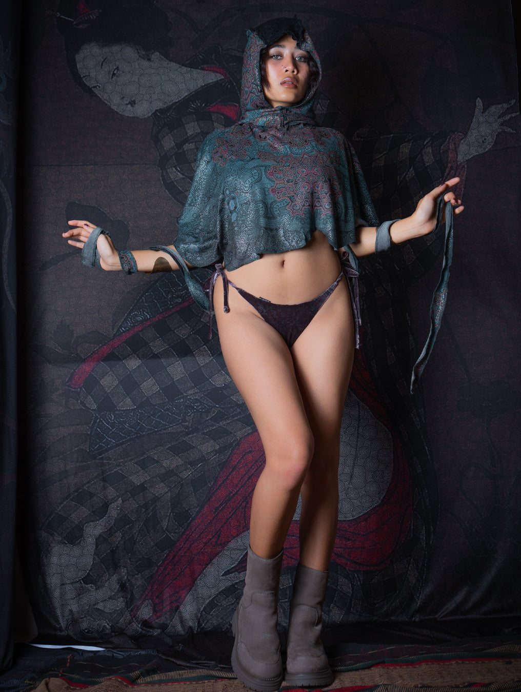 Shawl / Knits - Manta Skunk Sqwid - ATLANTIS Silverdots