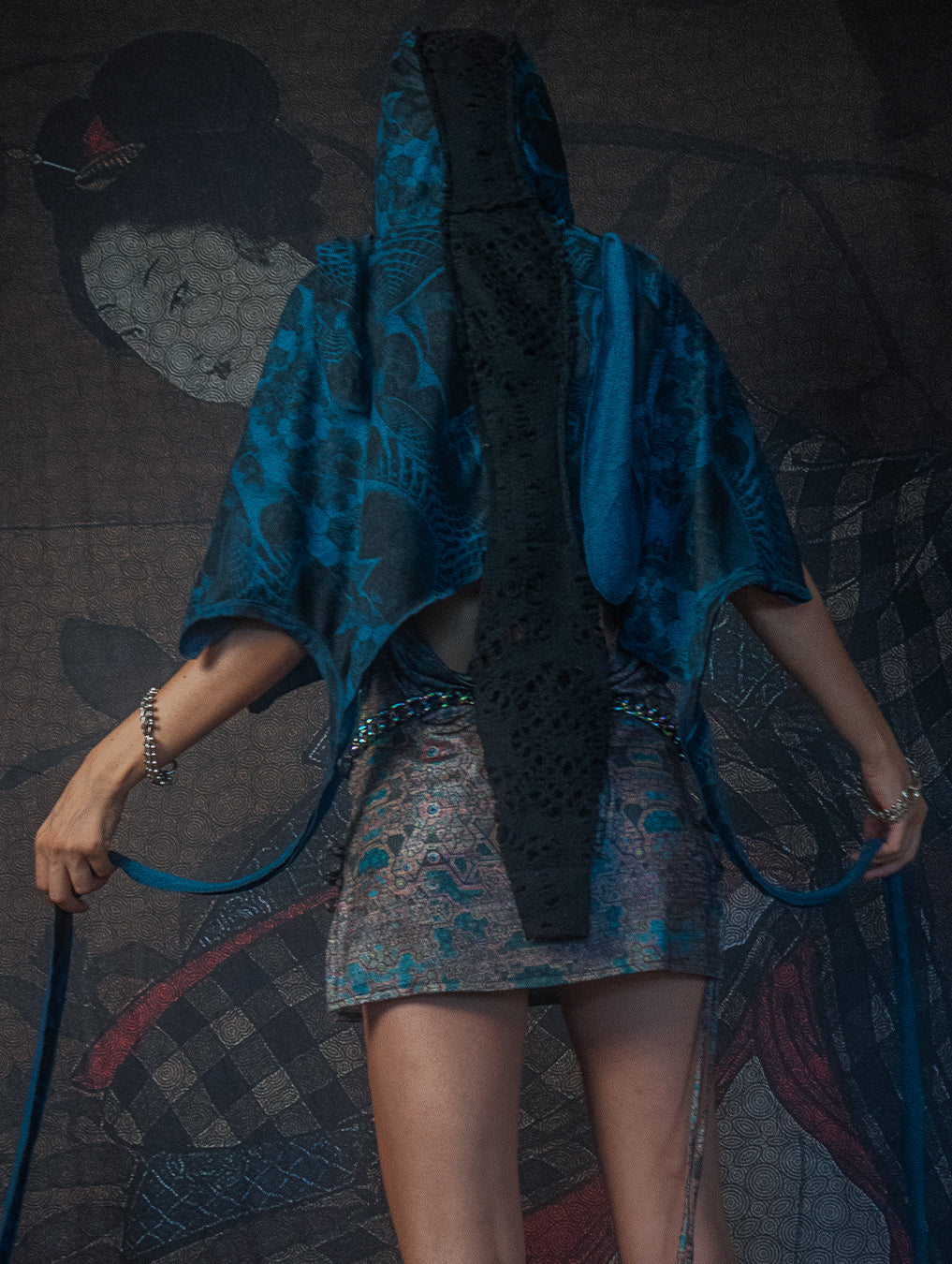 Shawl / Knits - MANTA SKUNK SQWID-Teal SANDOKAN