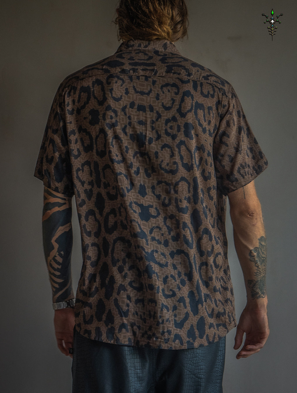 Shirt Men Half Sleeves / Bamboo - LEOPARDUS