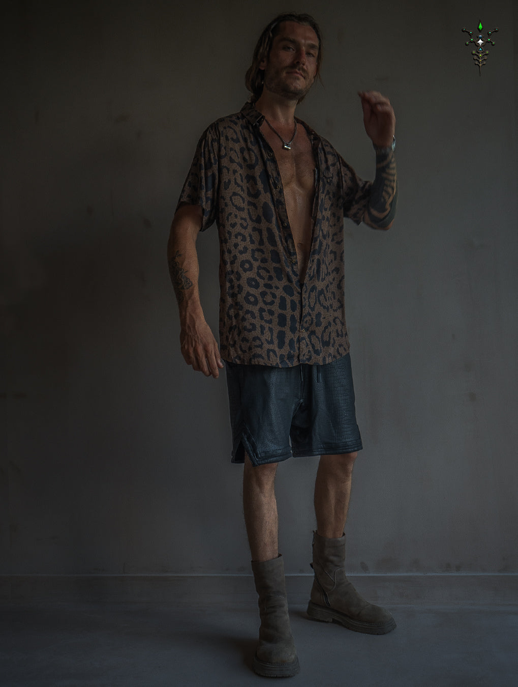 Shirt Men Half Sleeves / Bamboo - LEOPARDUS