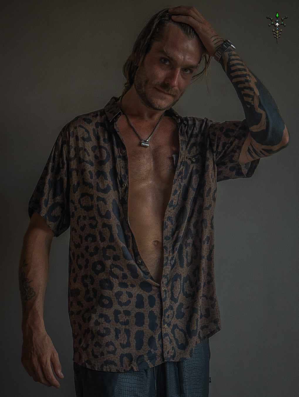Shirt Half Sleeves / Bamboo - LEOPARDUS