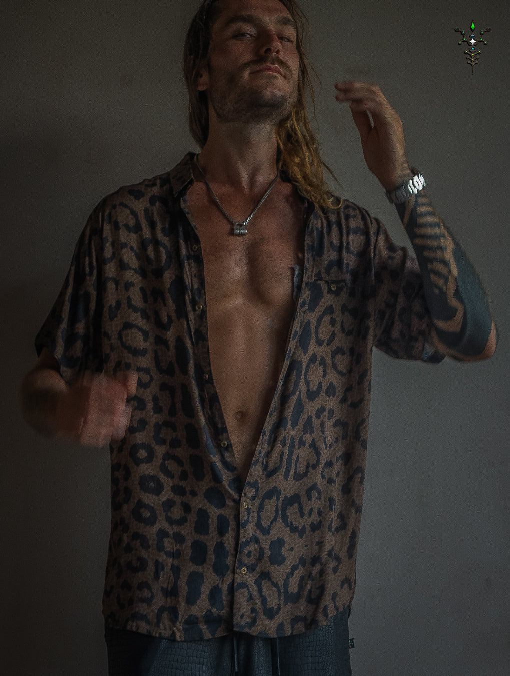 Shirt Men Half Sleeves / Bamboo - LEOPARDUS