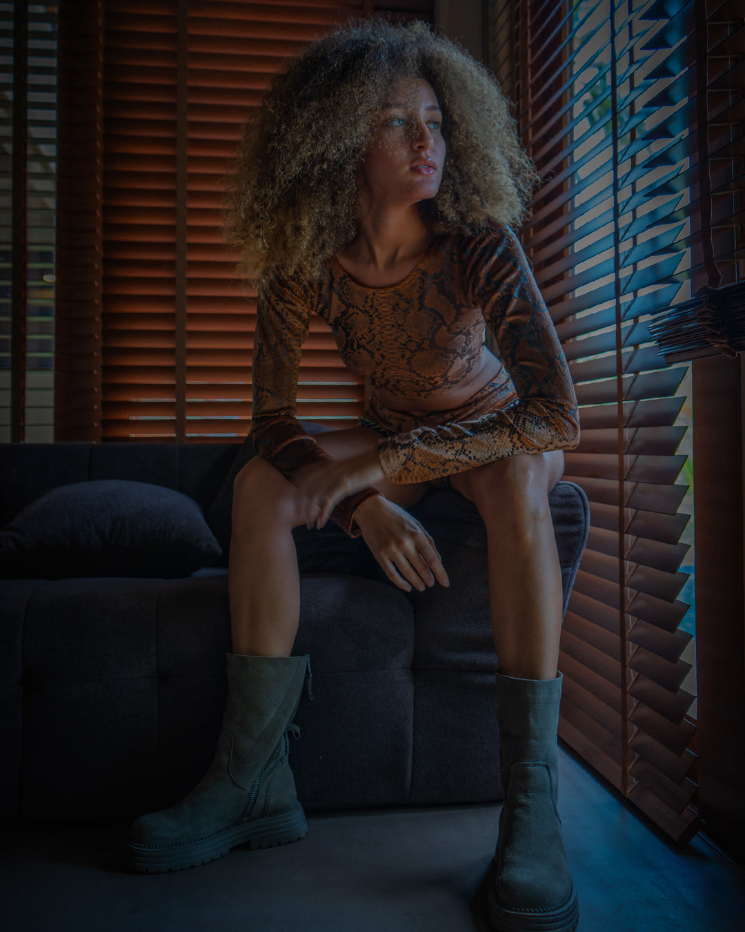 Crop Top Longsleeves / Velvet Foil Kobra - OXIDE