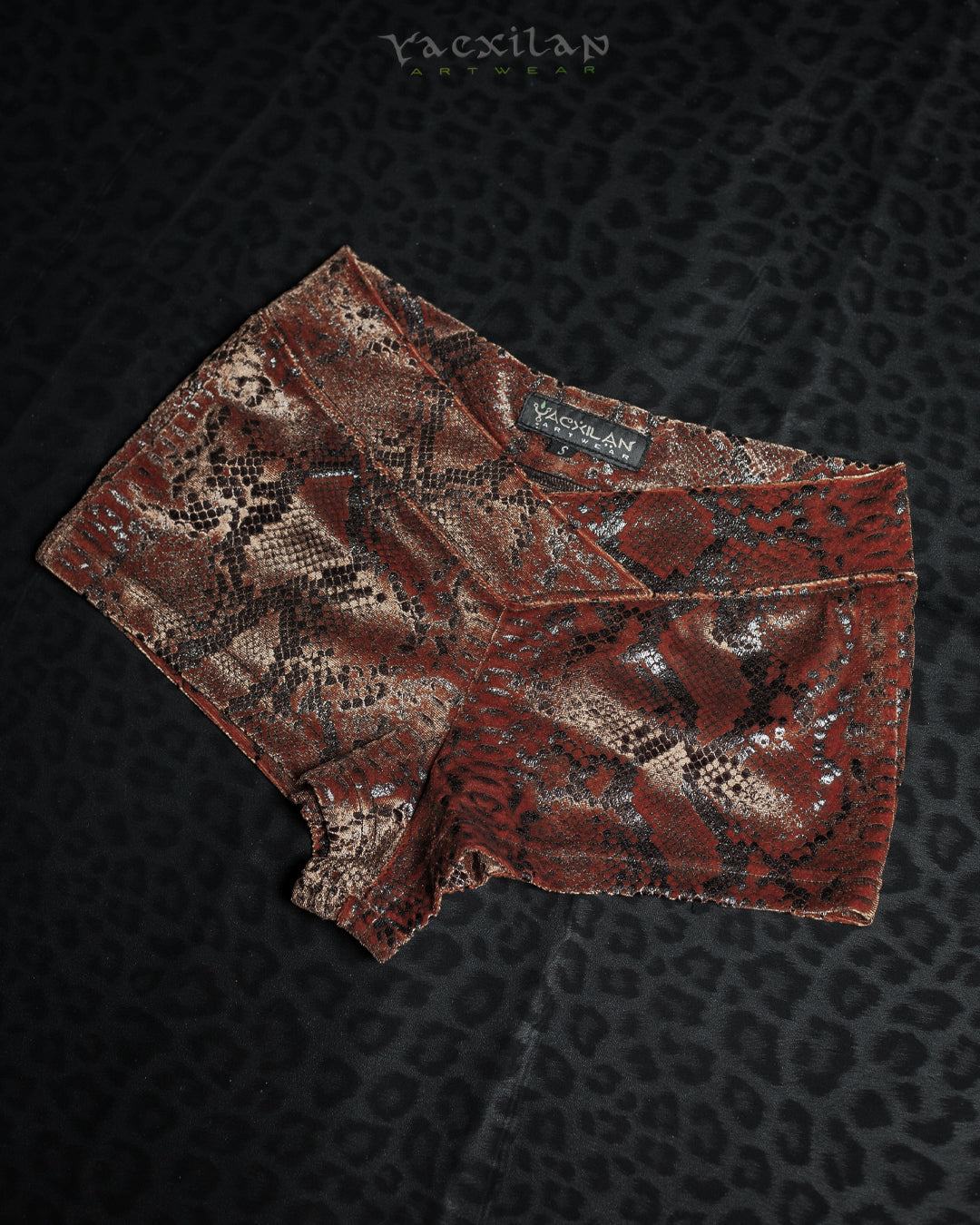 Shorties Fitted / Velvet Kobra - OXIDE