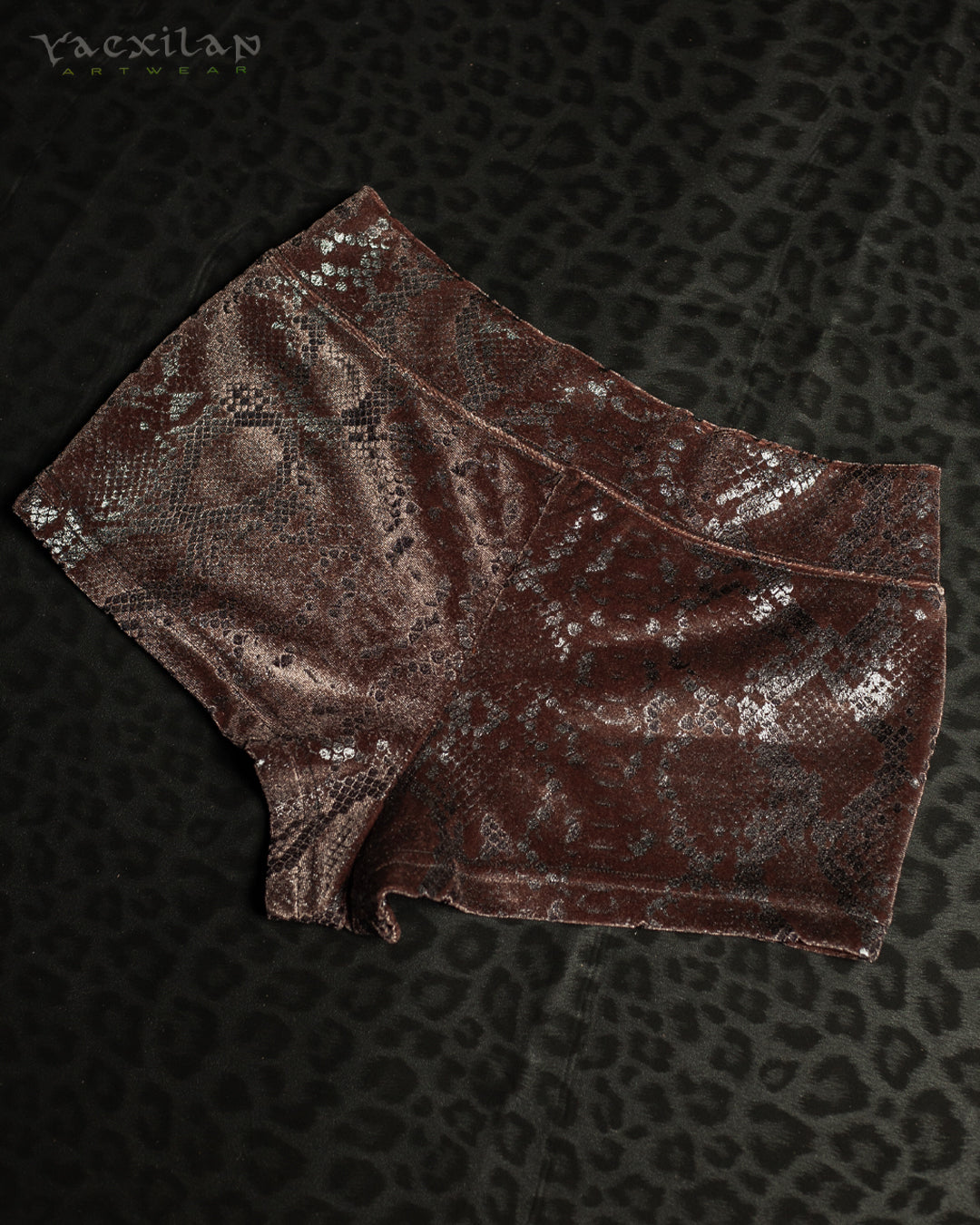 Shorties Fitted / Velvet Kobra - SEPIA