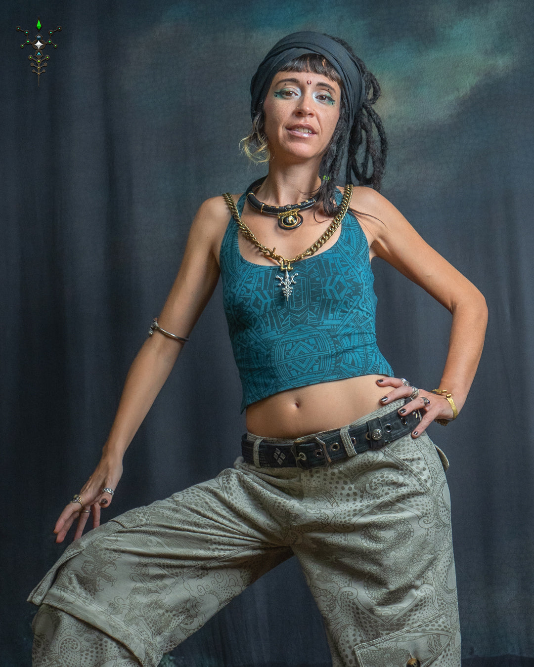 Woman Crop Top Open Back / Bamboo Jersey Veg Dye Veg Print - Greendigo POPPYFIELDS