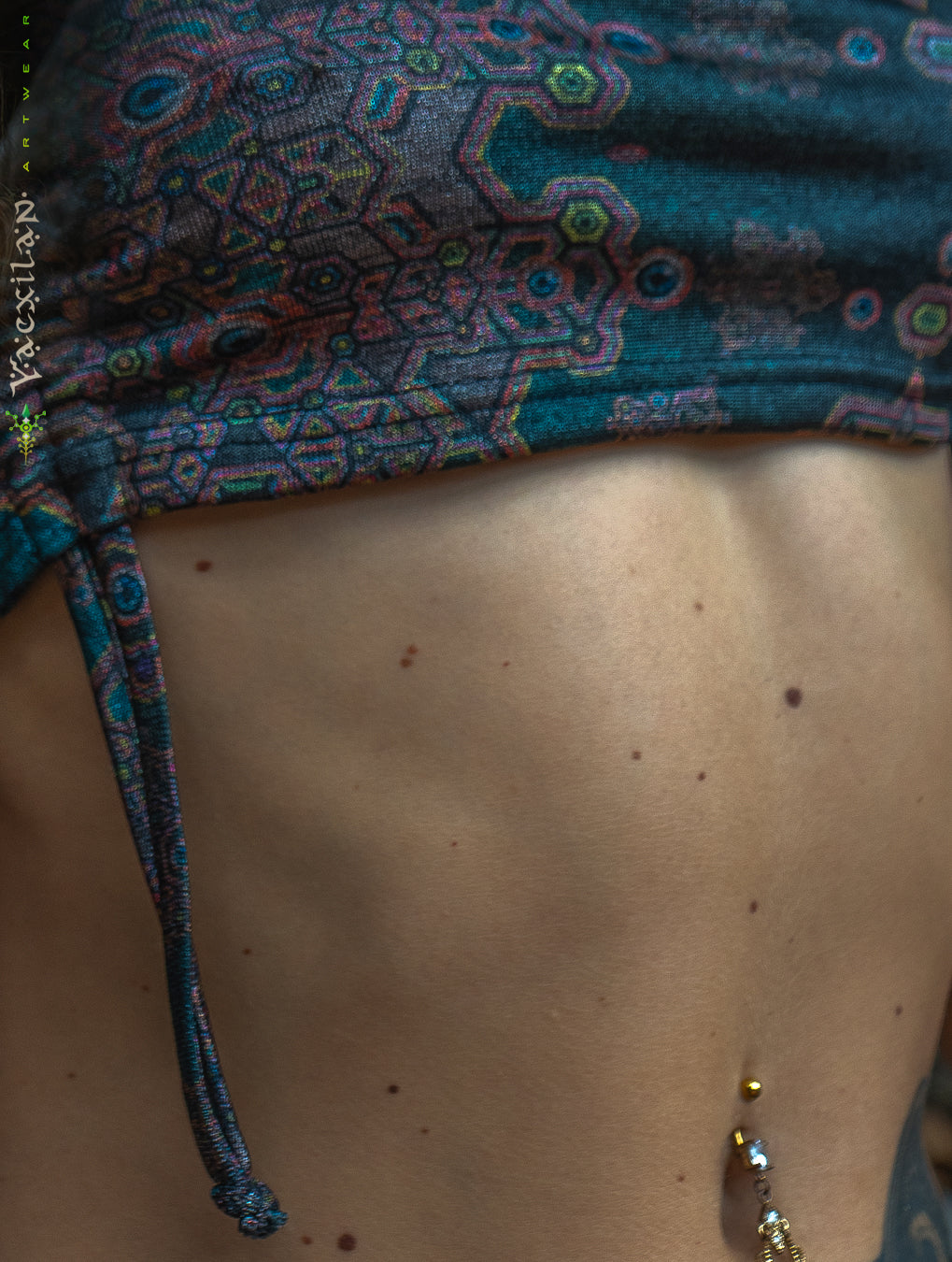 Crop Top Simple Band / Silver Knits - ATLANTHEON