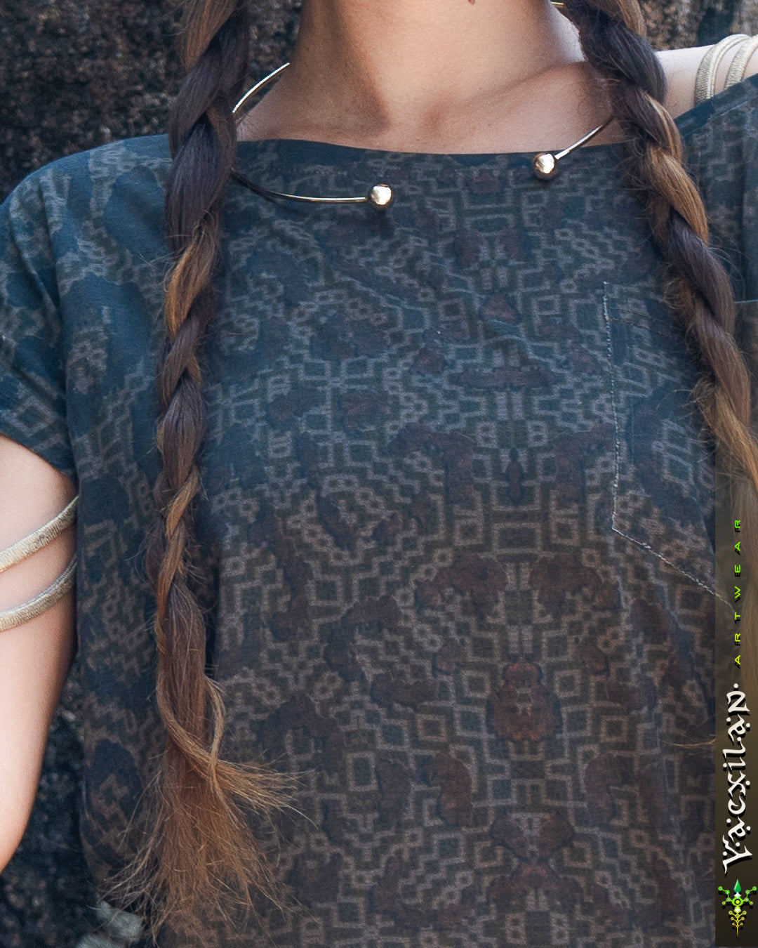Woman T-Shirt / Supima - LEOPARDUS LAGARTIKA