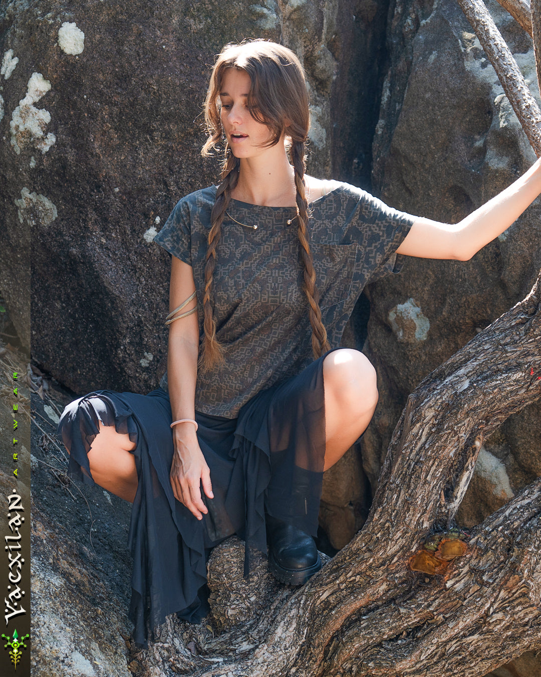 Woman T-Shirt / Supima - LEOPARDUS LAGARTIKA