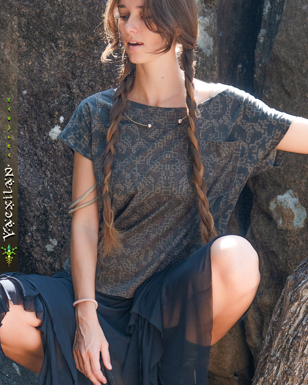 Woman T-Shirt / Supima - LEOPARDUS LAGARTIKA