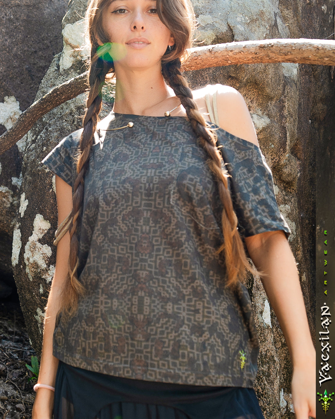 Woman T-Shirt / Supima - LEOPARDUS LAGARTIKA