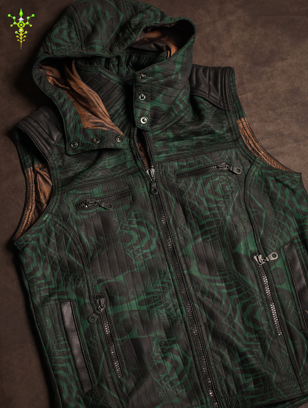 Sleeveless Jacket Men / ALIEN High Tech - Forest SANDOKAN