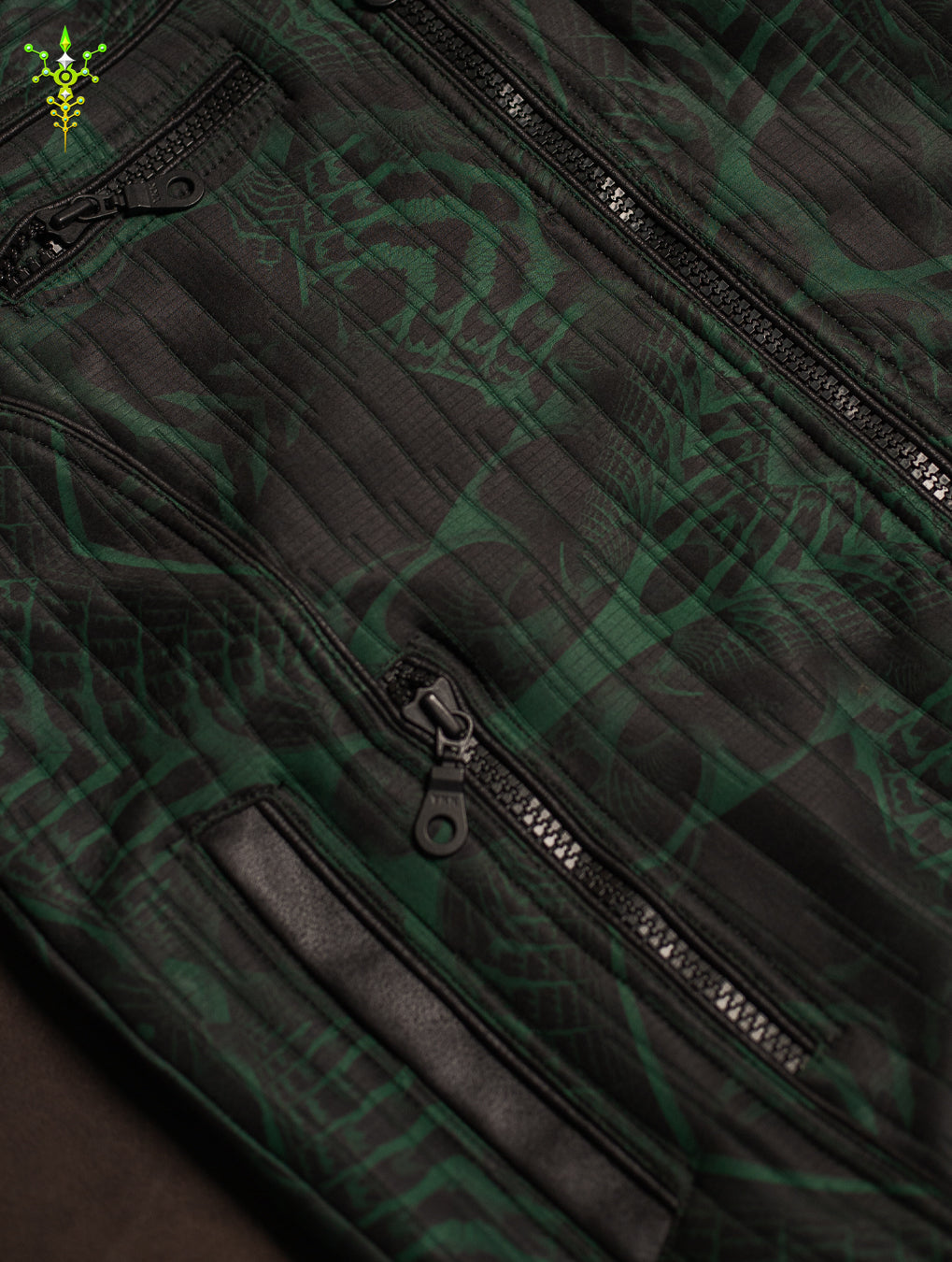 Sleeveless Jacket Men / ALIEN High Tech - Forest SANDOKAN
