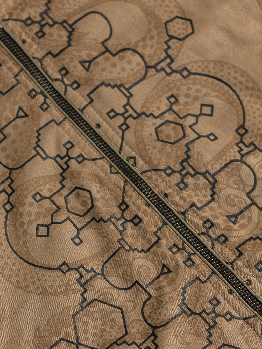 Sleeveless Jacket Men / Cotton Screenprint - IKARO Sand