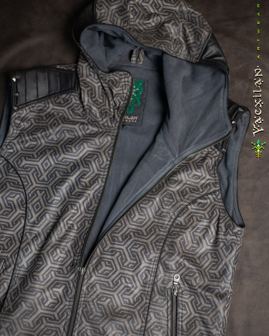 Sleeveless Hooded Jacket Men / Fake Leather Rider - Grey TRIPIBO