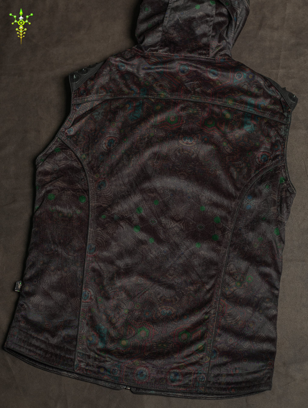 Sleeveless Jacket / Velvet Fawn - DARK PSYCHEDELIKA