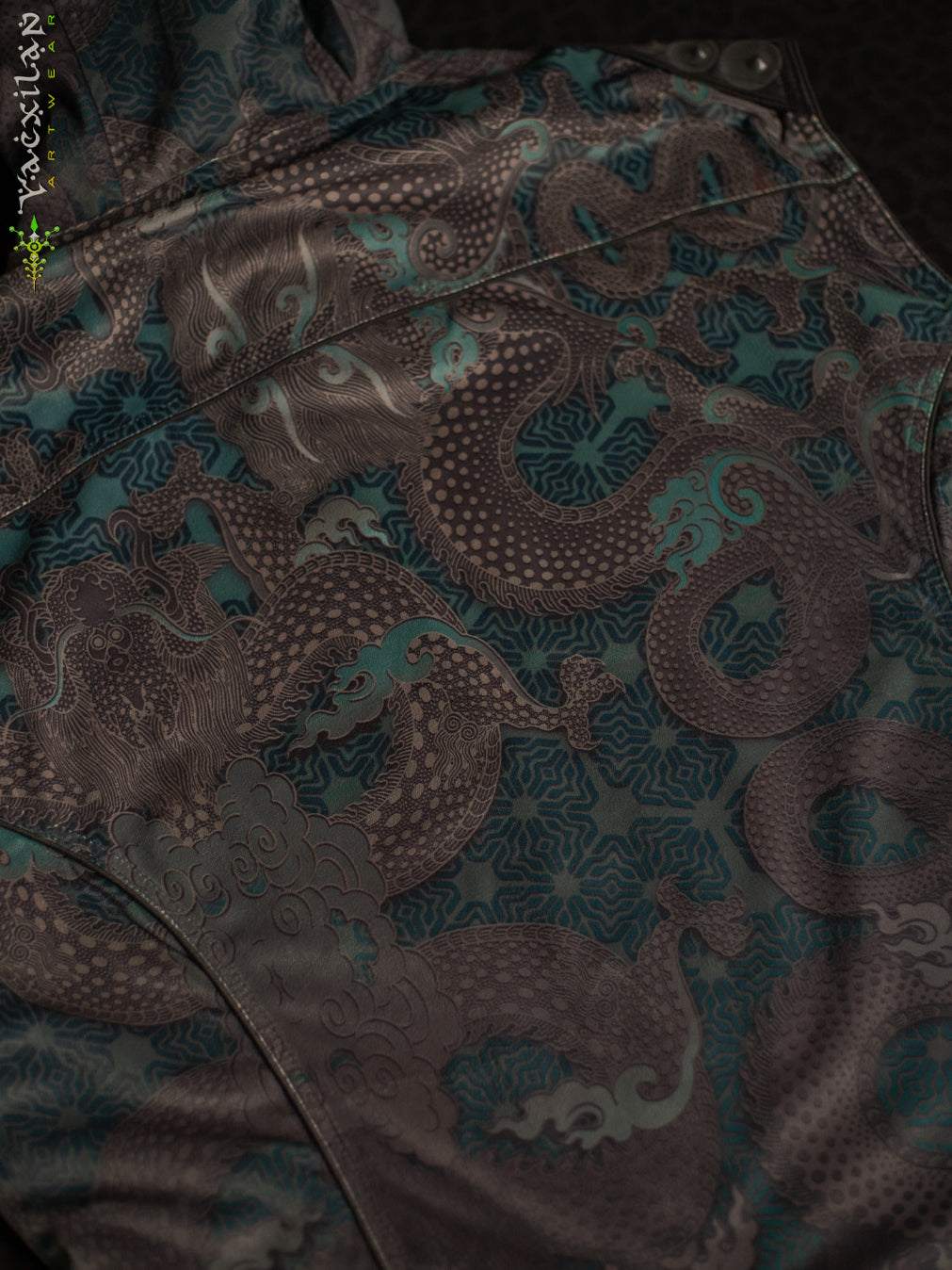 Sleeveless Jacket Men / Velvet Fawn - DRAGONS