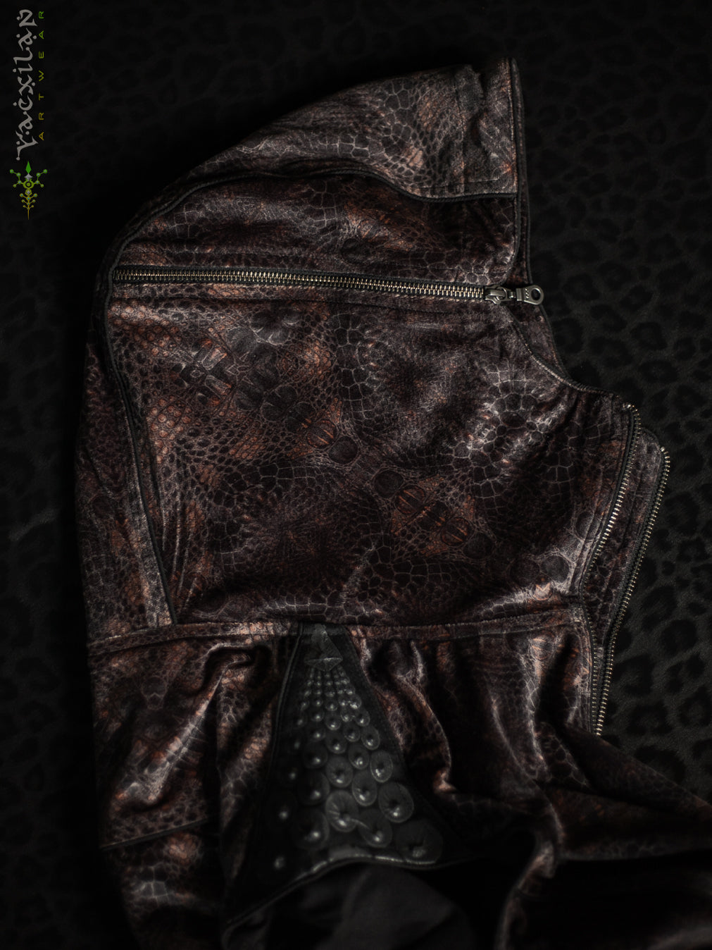 Sleeveless Jacket Men / Velvet Fawn - GATORX
