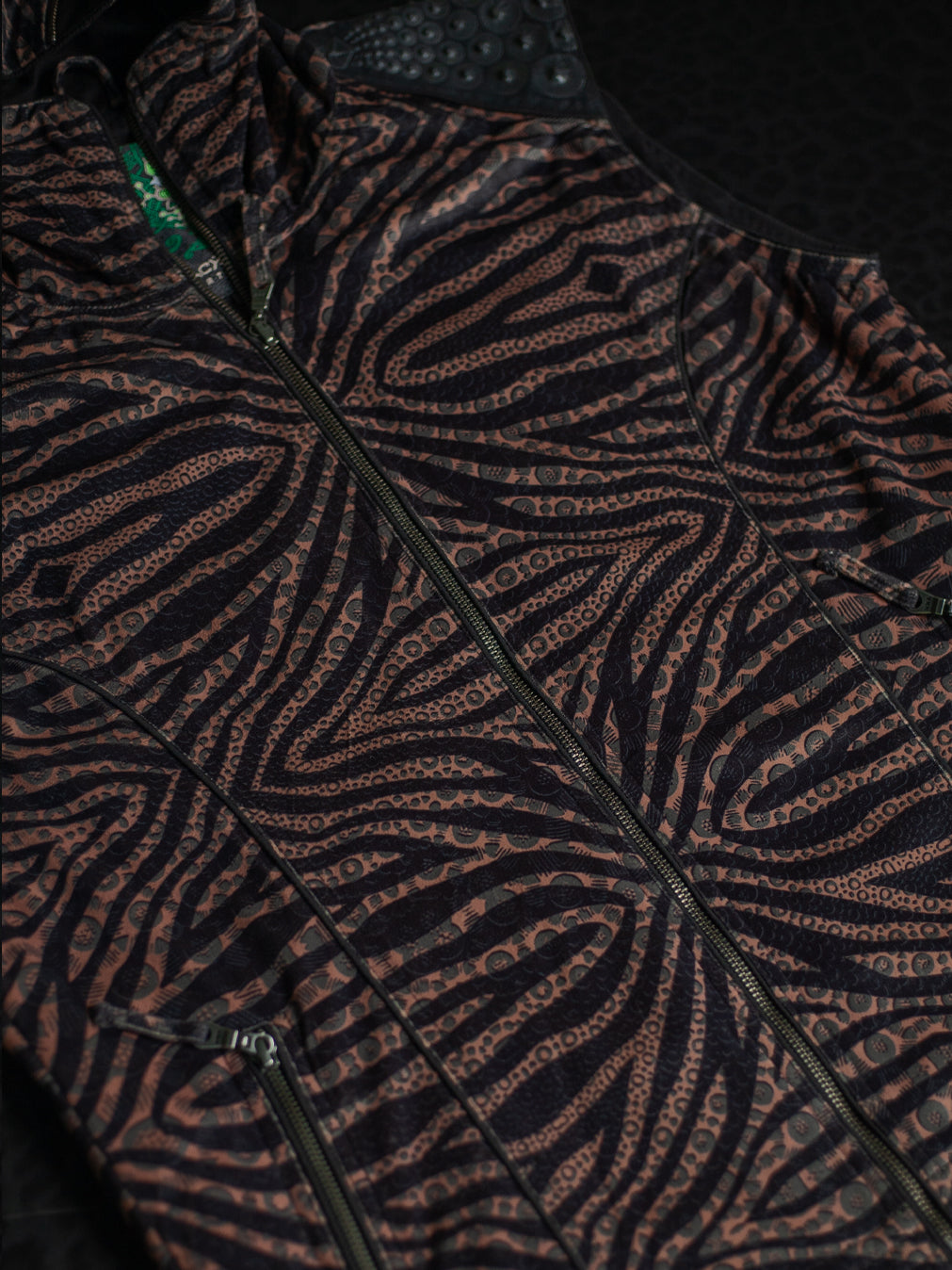 Sleeveless Jacket Men / Velvet Fawn - SHERKANKA