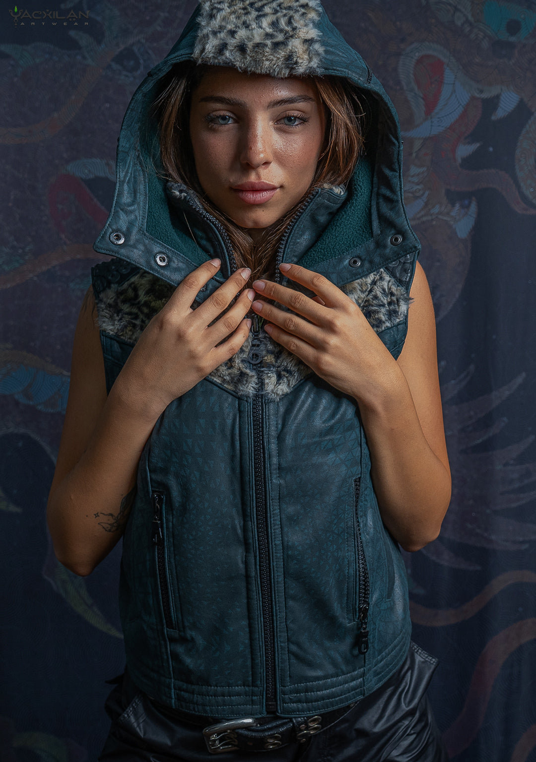 Hooded Sleeveless Jacket Woman / Fake Leather & Fur - Bottlegreen DESINTEGRATION Leopard