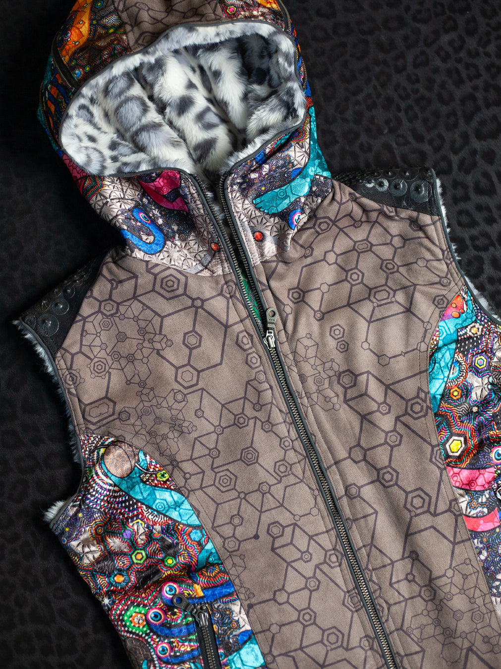 Sleeveless Jacket Woman / Satin Fake Leather Fur - NATARAJA Sand SHAMANKA