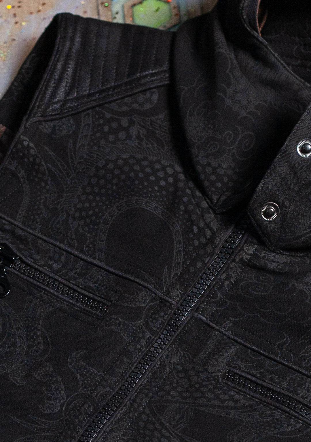 Sleeveless Hooded Jacket Men ALIEN / TR Screenprint - NIGHT DRAGONS