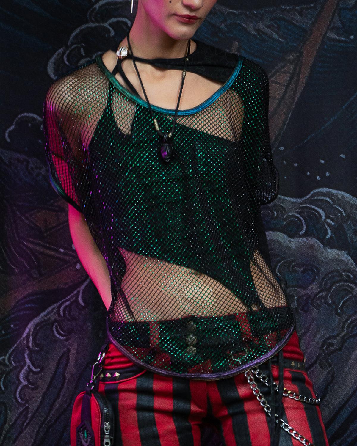 Wideneck Top / Rhinestone - Black MITHRIL EMERALD - Yacxilan Artwear