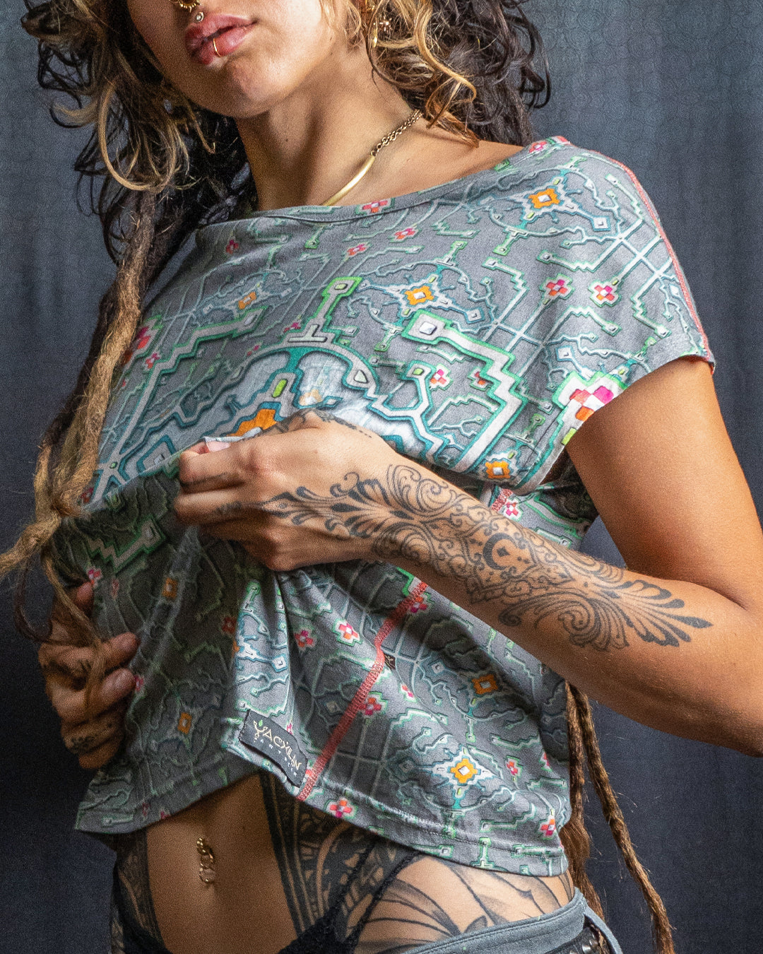 Woman T-Shirt Surfer / Bio Farms Bamboo - HUIRRRIKA
