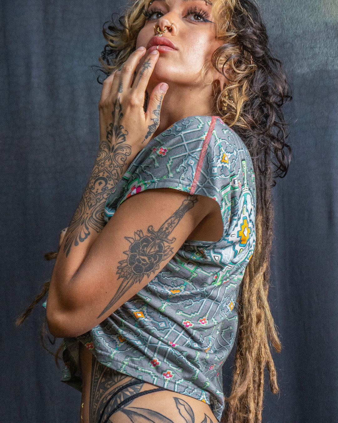 Woman T-Shirt Surfer / Bio Farms Bamboo - HUIRRRIKA