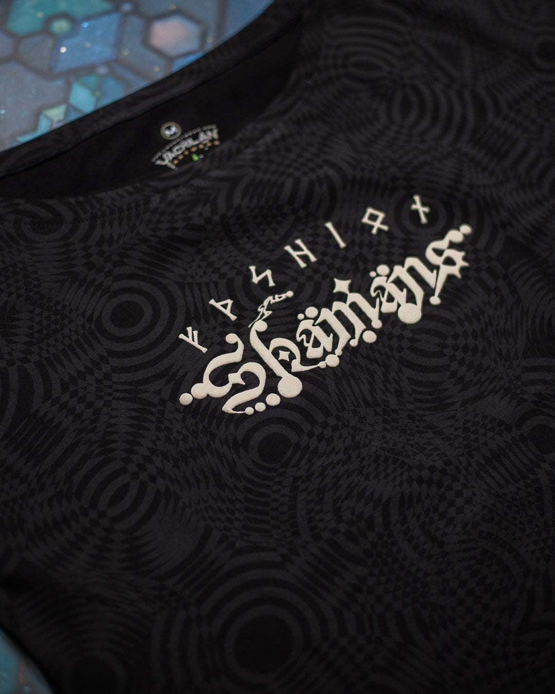 Woman T-Shirt Short Sleeve / Cotton Shinker- WIERD NOISES SHAMANS White