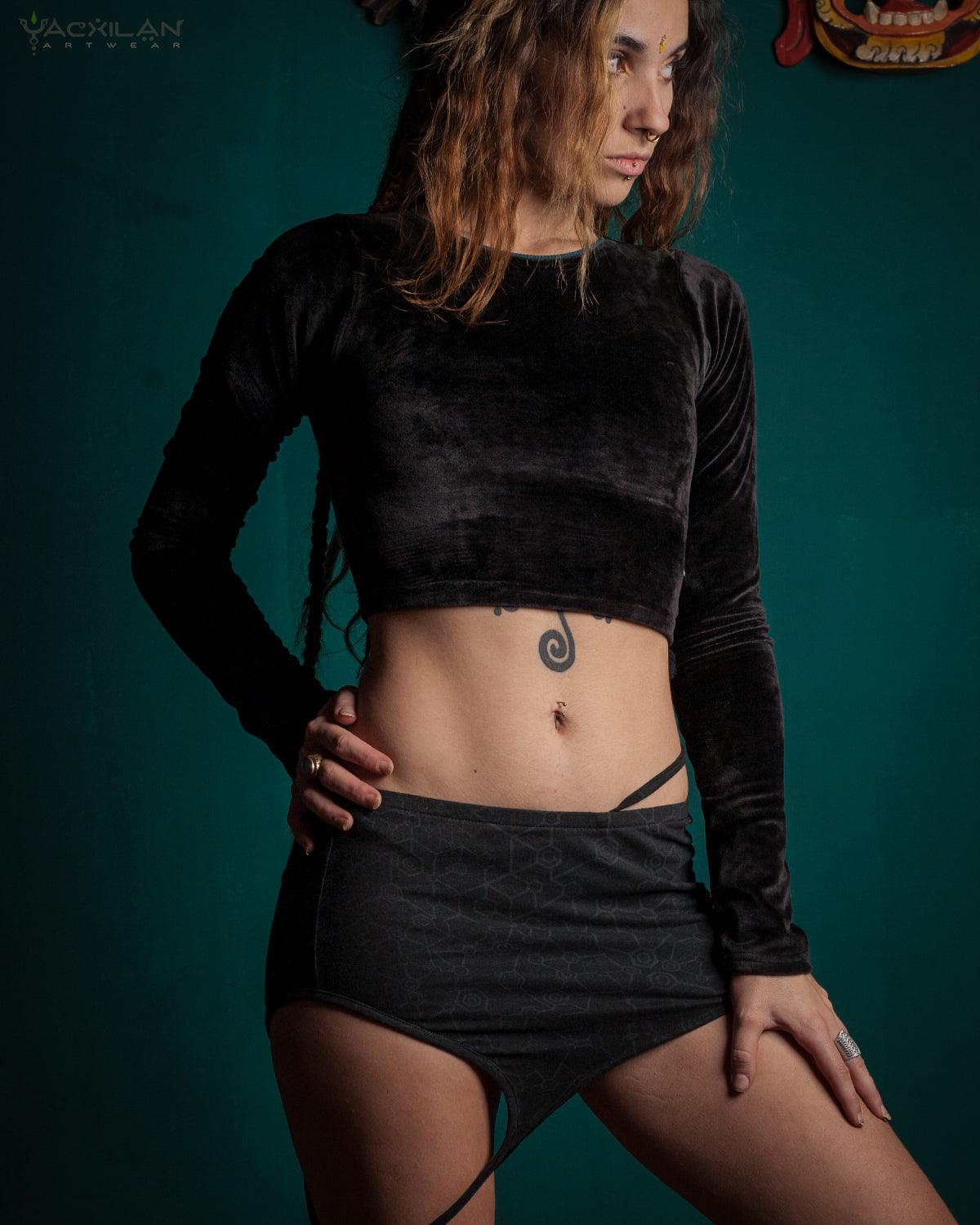 Crop-Top Woman / Longsleeve Velvet- BLACK EXTREME - Yacxilan Artwear