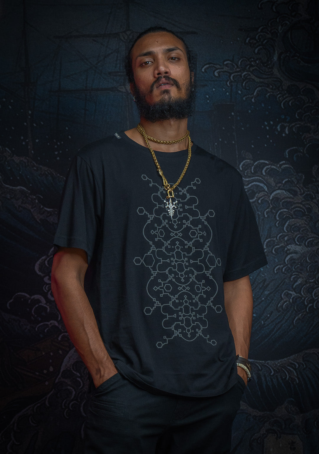 T-Shirt Men / Cotton Supima 120 gsm Rubber Screenprint - Black IKARO