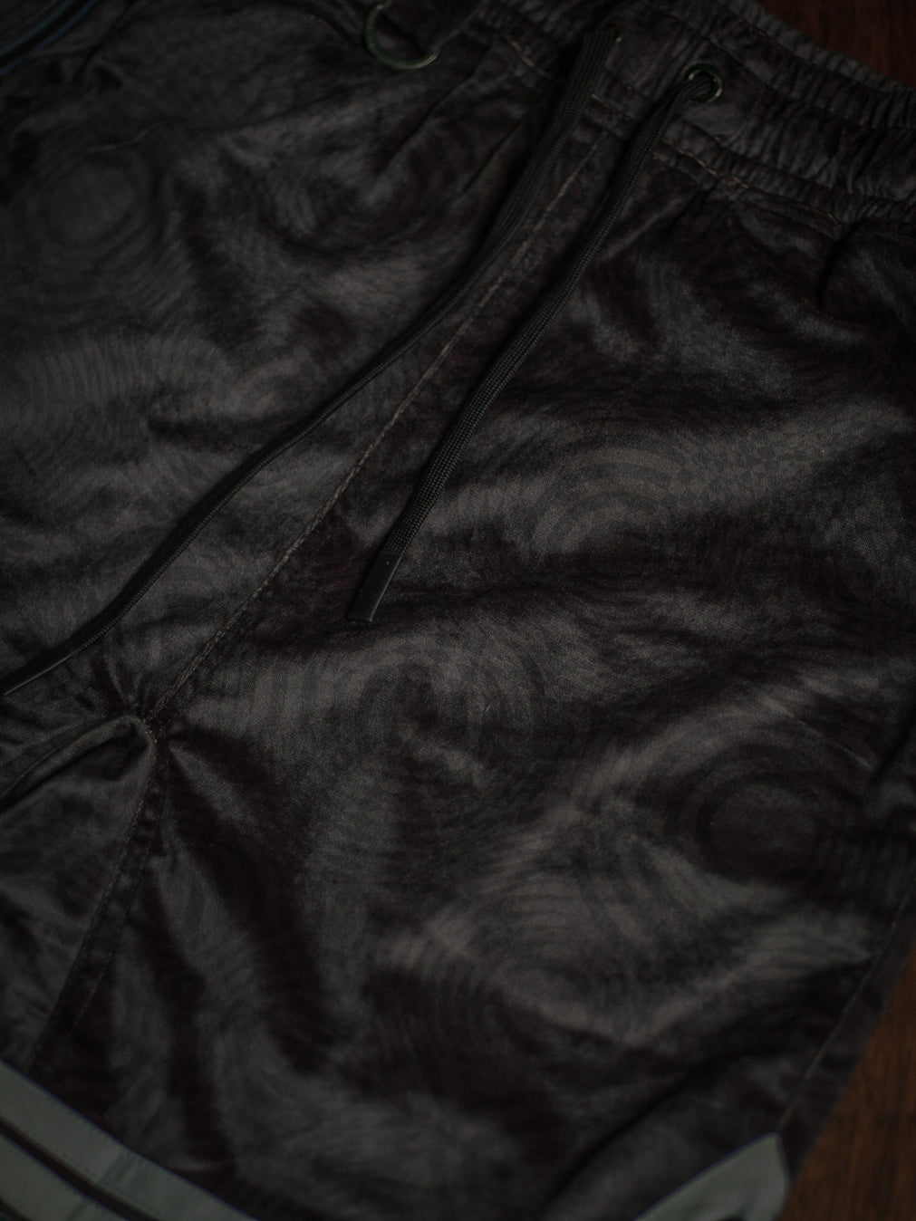 Bossking Shorts White Mountains / Velvet Fawn - WIERD NOISES