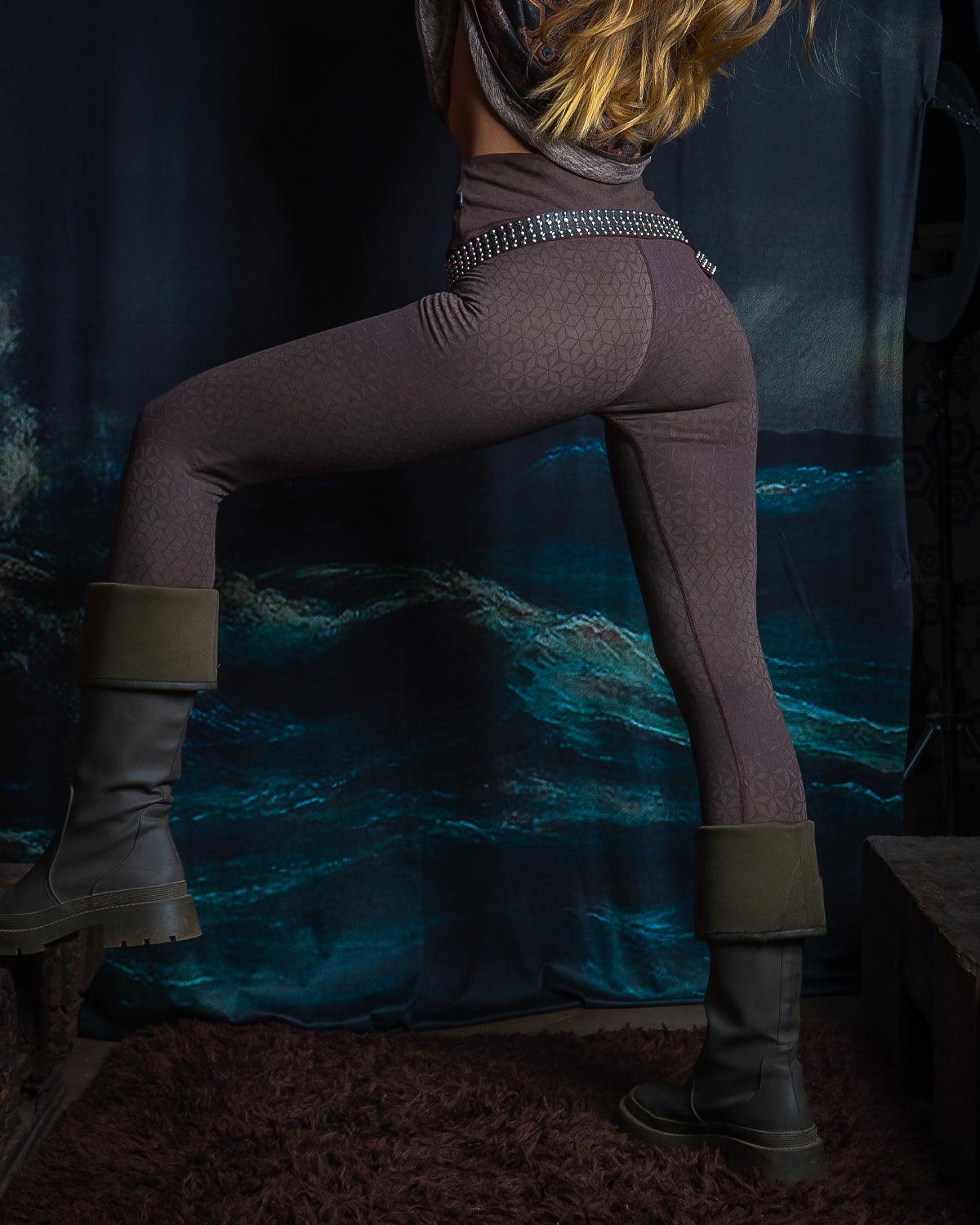 Long Leggings Woman / Bamboo Jersey Veg Dye Veg Print - Brown SANDSOTIME - Yacxilan Artwear