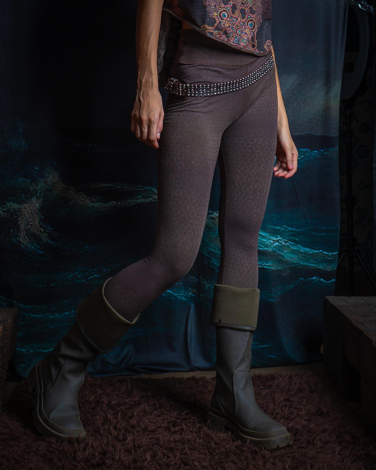 Long Leggings Woman / Bamboo Jersey Veg Dye Veg Print - Brown SANDSOTIME - Yacxilan Artwear