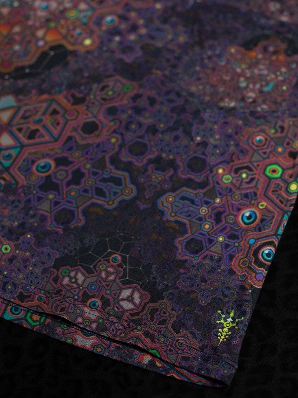 Woman T-Shirt / Supima - ASTROCORAL