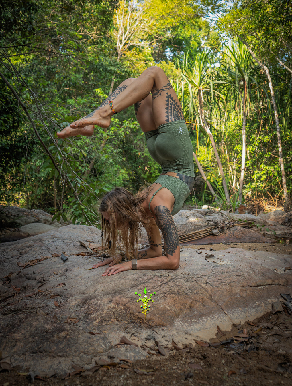 Woman Combo / Yoga Set High Tech Poliamide - OLIVE