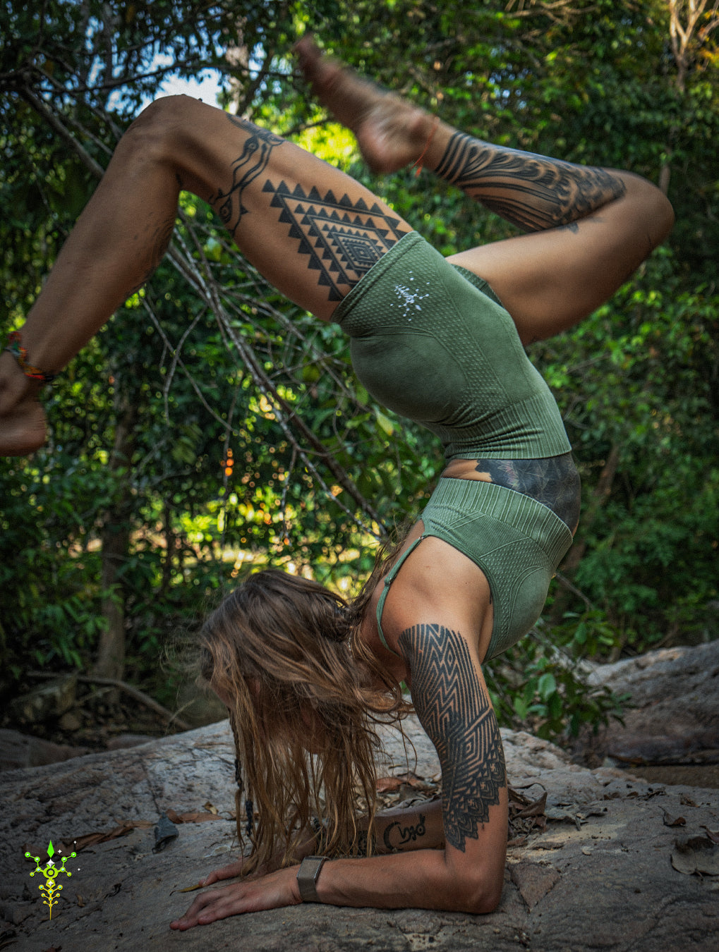 Woman Combo / Yoga Set High Tech Poliamide - OLIVE