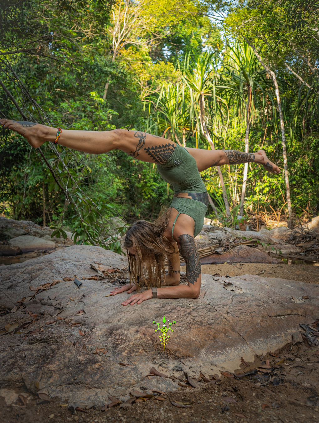 Woman Combo / Yoga Set High Tech Poliamide - OLIVE