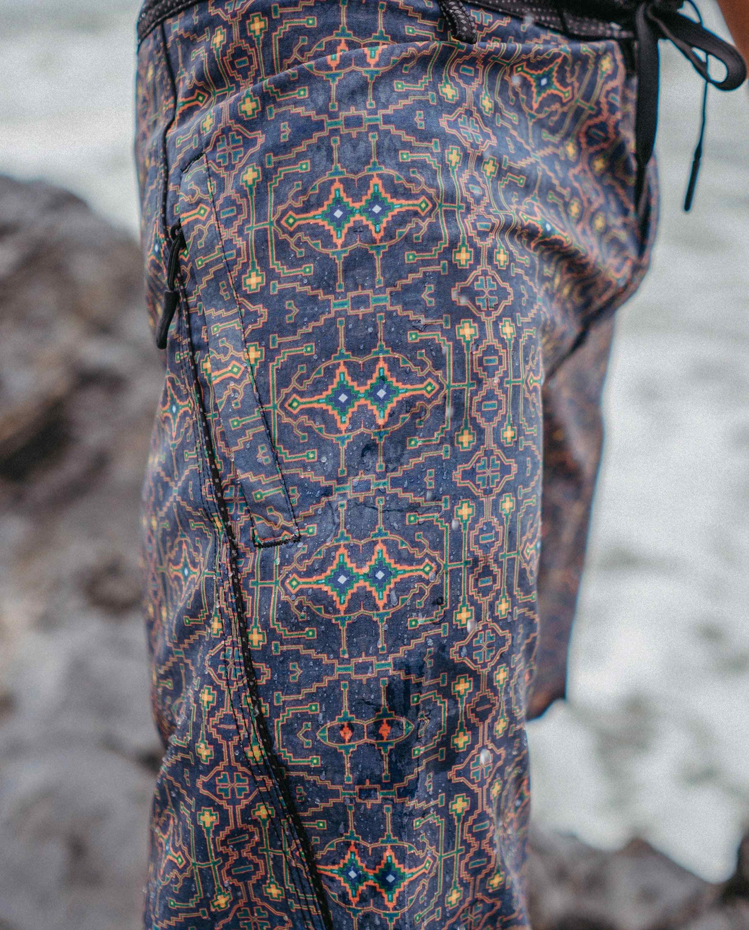 Boardshort Men / Fast Dry - AYAWASKA Yacxilan Artwear