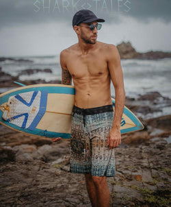 Boardshort Men / Fast Dry - VENADO Yacxilan Artwear