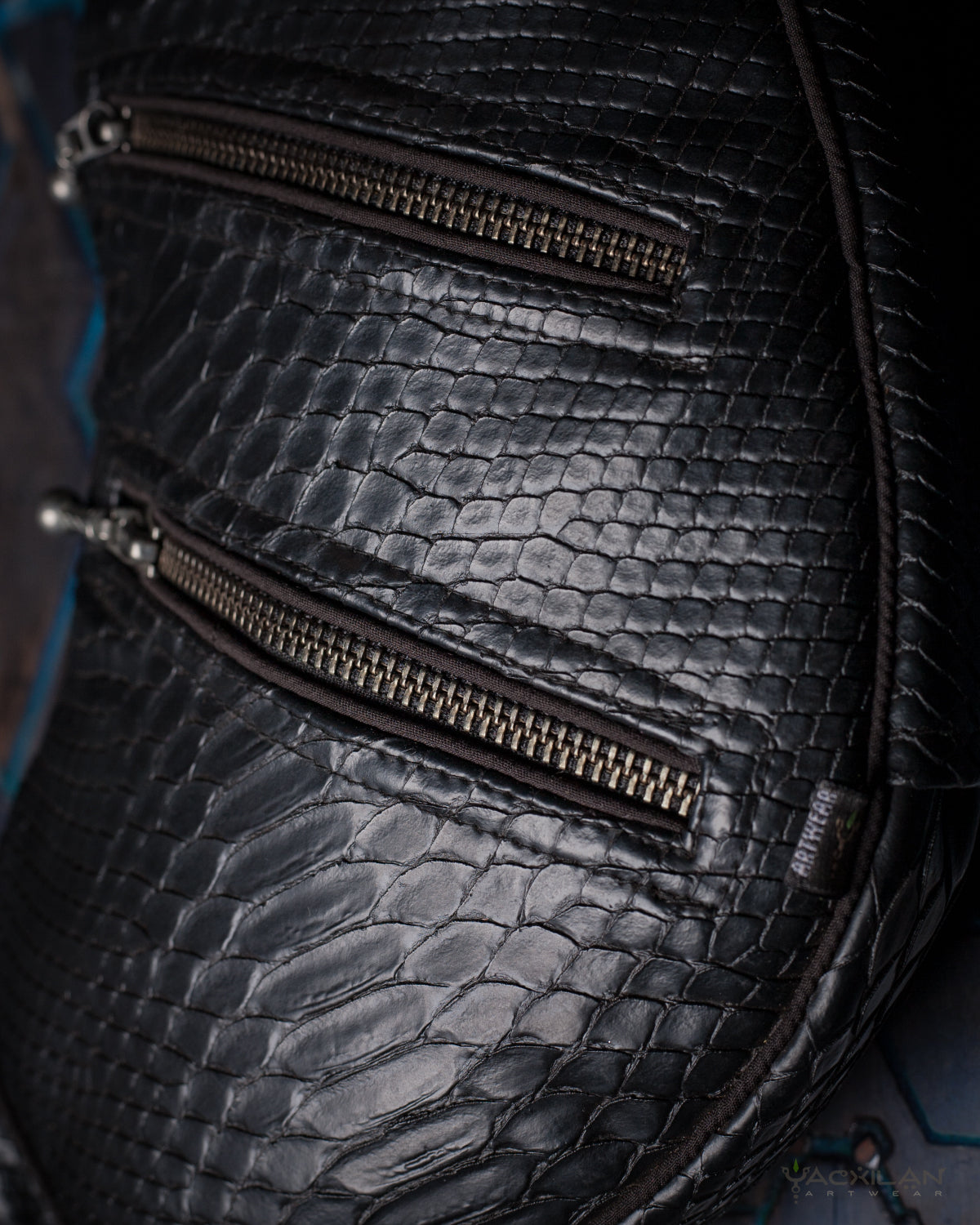 Botta Bag / Fake Leather - BLACK CROC Hook Yacxilan Artwear