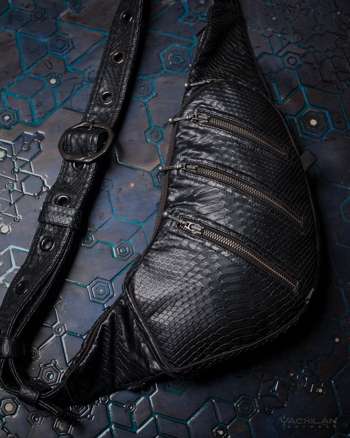 Botta Bag / Fake Leather - BLACK CROC Hook Yacxilan Artwear