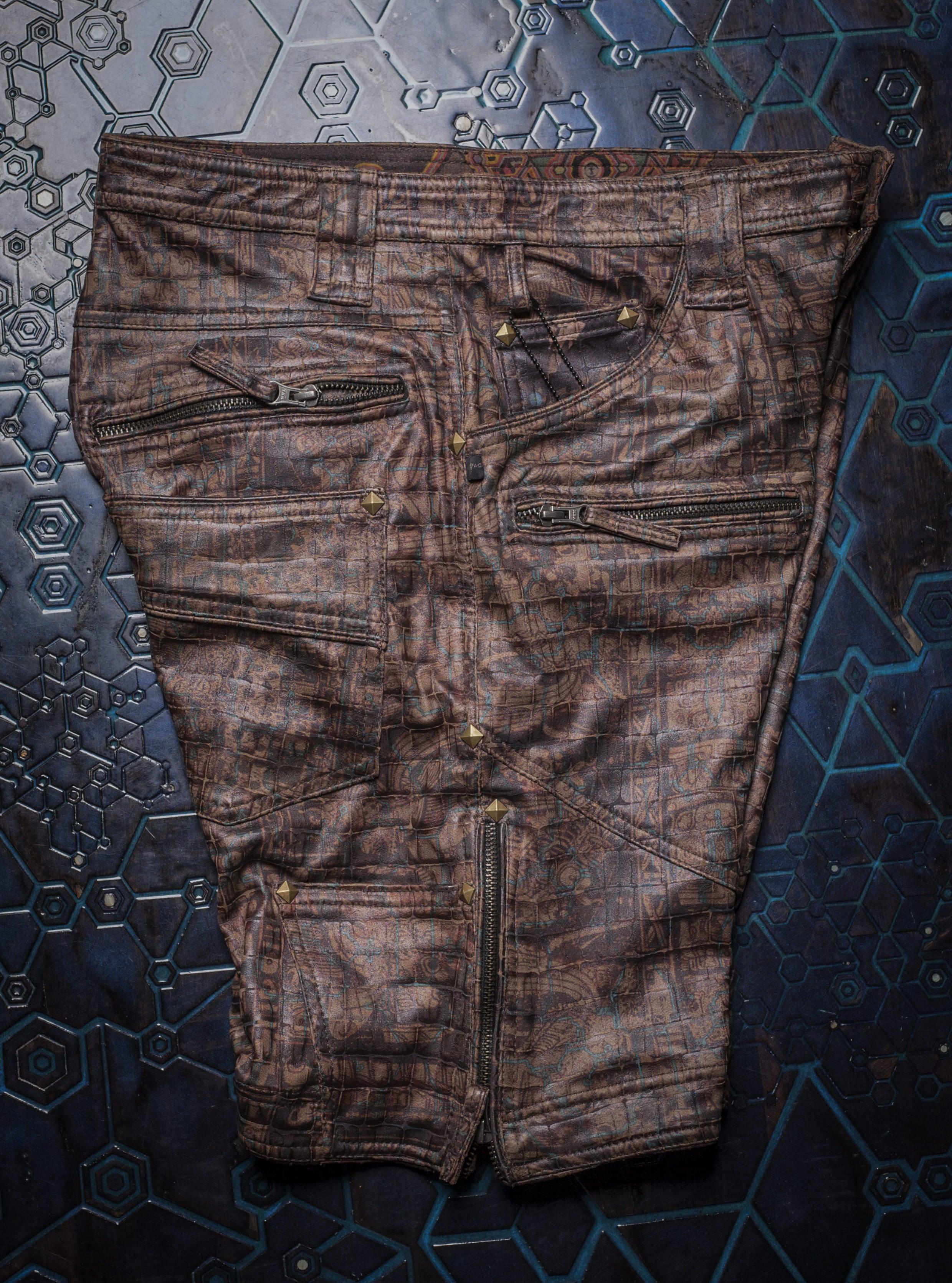 Flying Short Men / Fake Leather Croc - ELDERS - Yacxilan Artwear