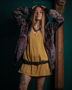 Hoodie Woman / Velvet Fawn - VENADO - Yacxilan Artwear