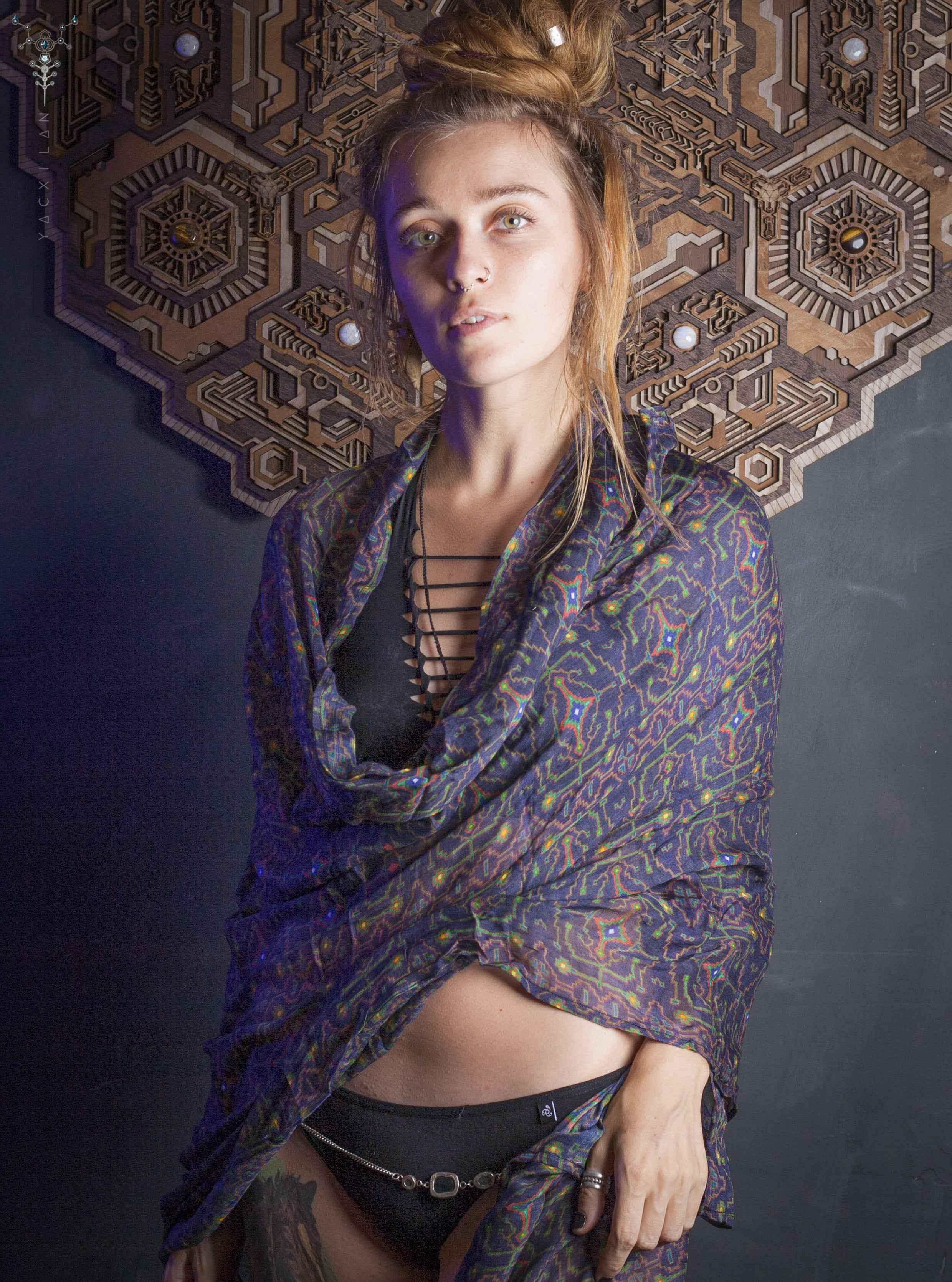 Scarf / Pareo Bamboo - AYAWASKA Yacxilan Artwear